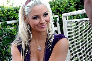 操逼，操逼。